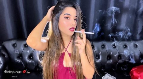 AngieSmoking-1587951480170024960-20221103_073510-img1