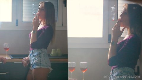 lola-sonia-smoking-sisters-2-14