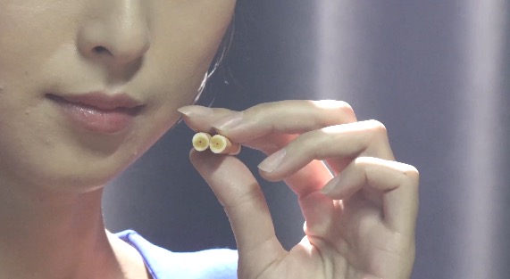 Addicted Chinese shows her two black filters