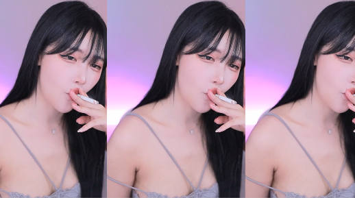 Addicted Korean Petite Smoking #11