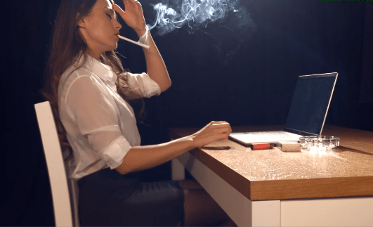 Anna Zapala Smoking all white 120s while working