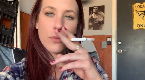Ava Grey Smokes Camel 99