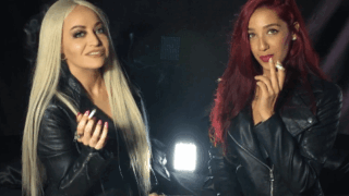 Britteni & Stefania – Lesbian Kisses