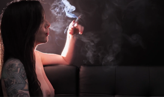 Creamy Nose Exhales – Dani Lynn