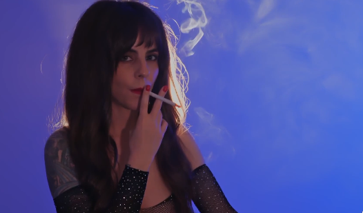 Dani Lynn Sexy Smoking Fetish