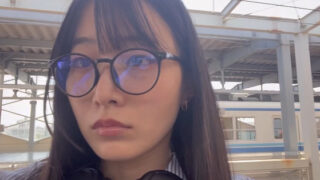 Japanese Smoking Girl Vlog by train, mineral exhibition edition