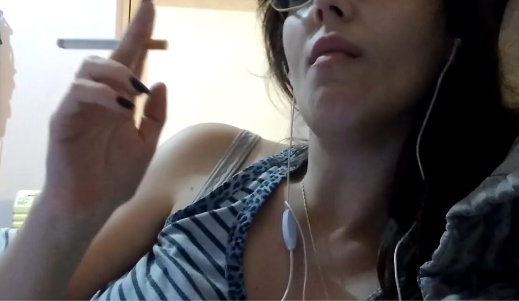 GoddessOfSmoke Amateur Close Up