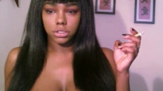 Hot Ebony Smoker on Cam