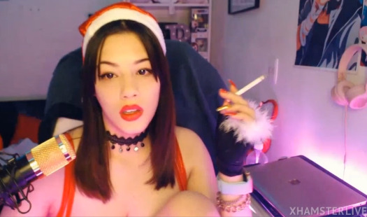 Hathorwarri0r Smoking Camgirl #11