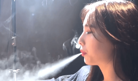 Heimei Smoking Chinese Close Up