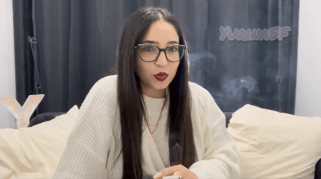 I’m Back Smoking – Yurina