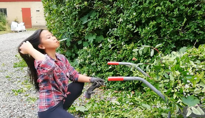 Just helping my husband to clean up with a cig in my mouth – Mary Pinay