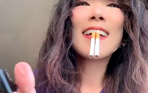 Kaori Multiples Cig at home