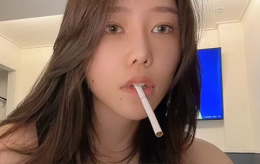Korean Typical Smoke Break