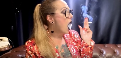 Lady Smoker Milf Hot Cigarette Smoking #11