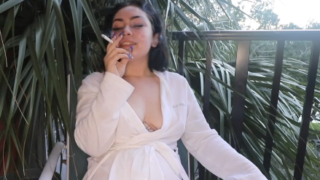 Girlfriend Smokes While You Jerk Off – Lenna Lux