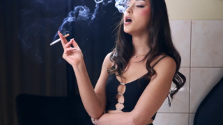 Lexi your smoking girlfriend – Nicotine Ladies