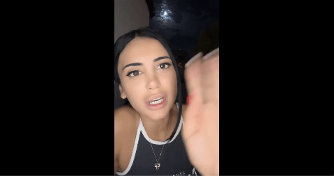 Most beautiful turkish smoking duo