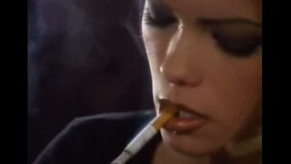 Nadja Dangling Smoking Fetish