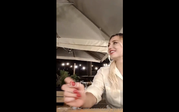 OnlyYana – Onlyfans live with a friend