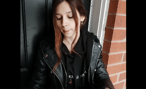 Real Smoking Girl Clip #16