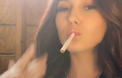 Real Smoking Girl Clip #5
