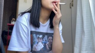 Scent of the Moon – Cigarette Cookie Chat