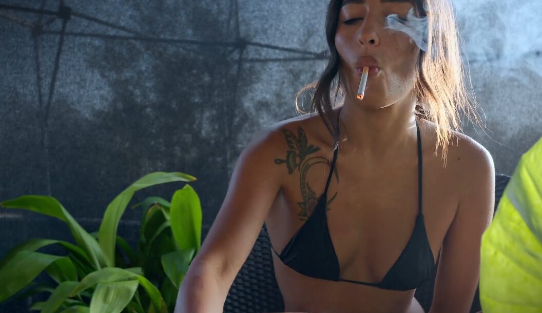 Secrets of Smoking Girls – SmokingSweeties