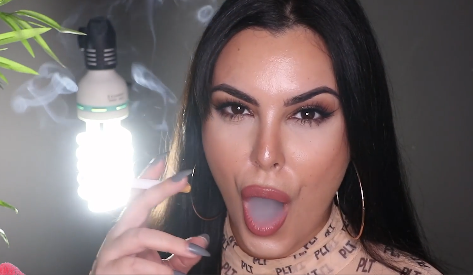 Smoking 2 Marlboro Reds – Sweet Maria