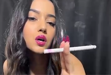 Smoking Angie OnlyFans 3