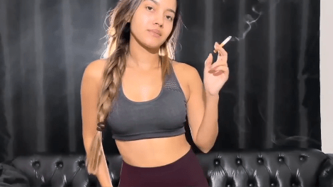 Tight gym clothes smoking – Angie
