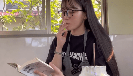 Asian Smoker Pure Cafe Tengoku