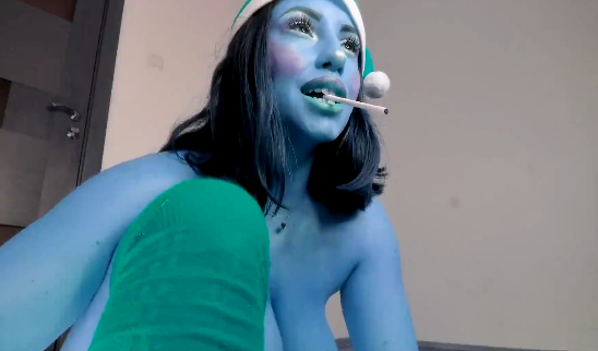 aledoll smoking busty camgirl #4