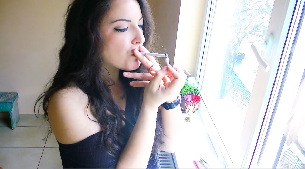 AgentSexyHot – For the Smoke Rings Lover