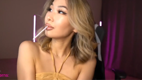 Lindamei Clip 15 smoking asian