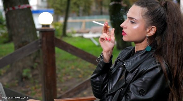 Olya Pretty Russian Girl Smoking Candid