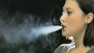 Addicted Chimney shows some Smoking tricks (Old video archive)