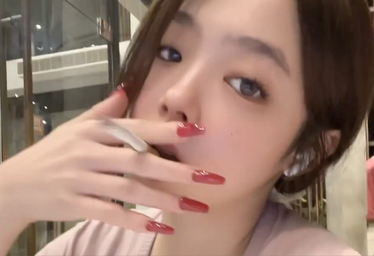 Asian Cutie – Reading and Smoking